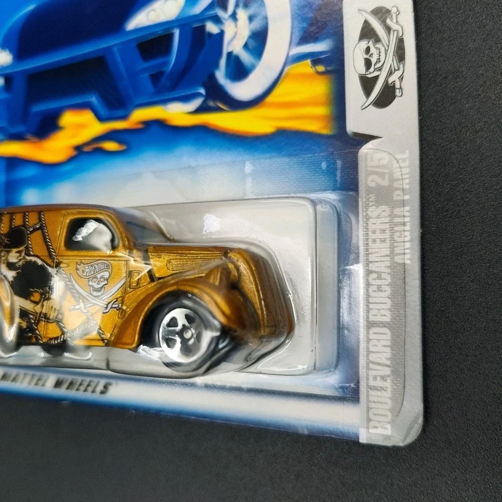 Hot Wheels Boulevard Buccaneers 2/5 #81 2003 Toy Car ANGLIA PANEL‎ BB19.2ON3354